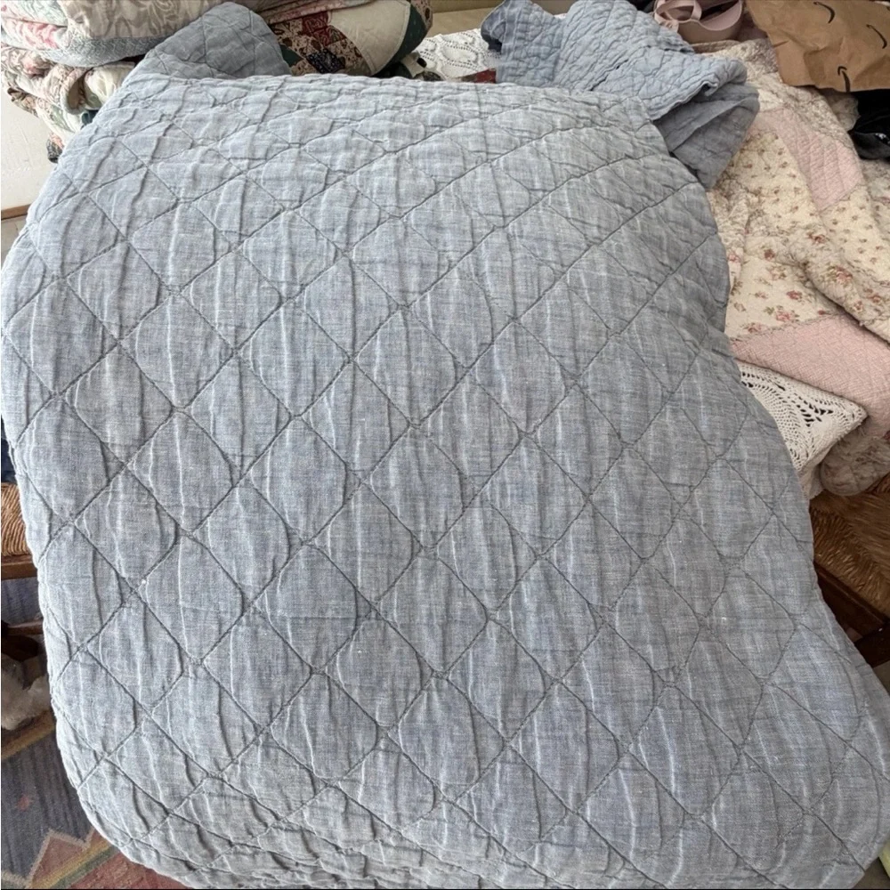 Pottery Barn Belgian Flax Linen Diamond Quilt Chambray Blue Full/Queen